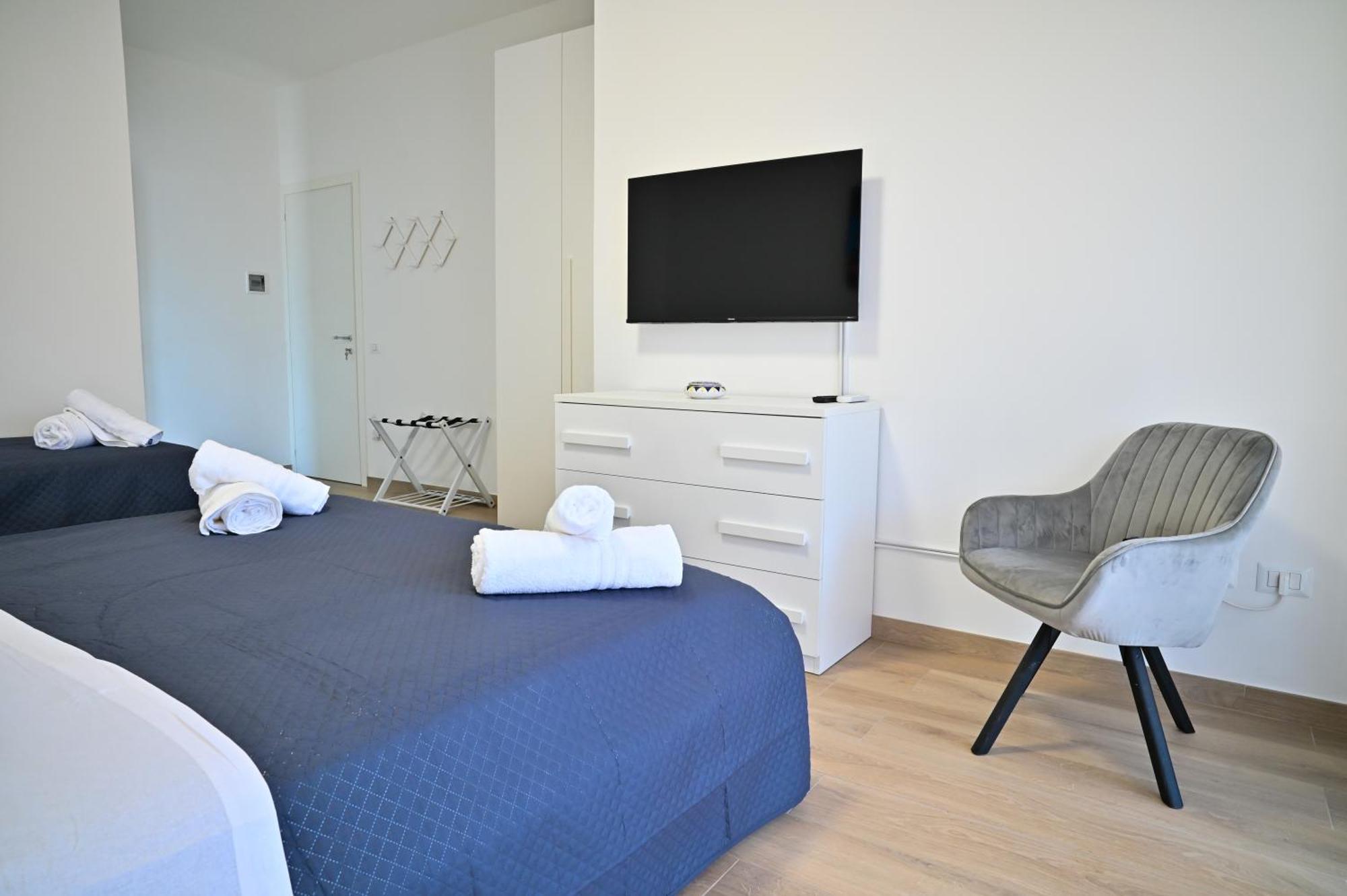 Frontemare Suites Bacoli Exterior photo