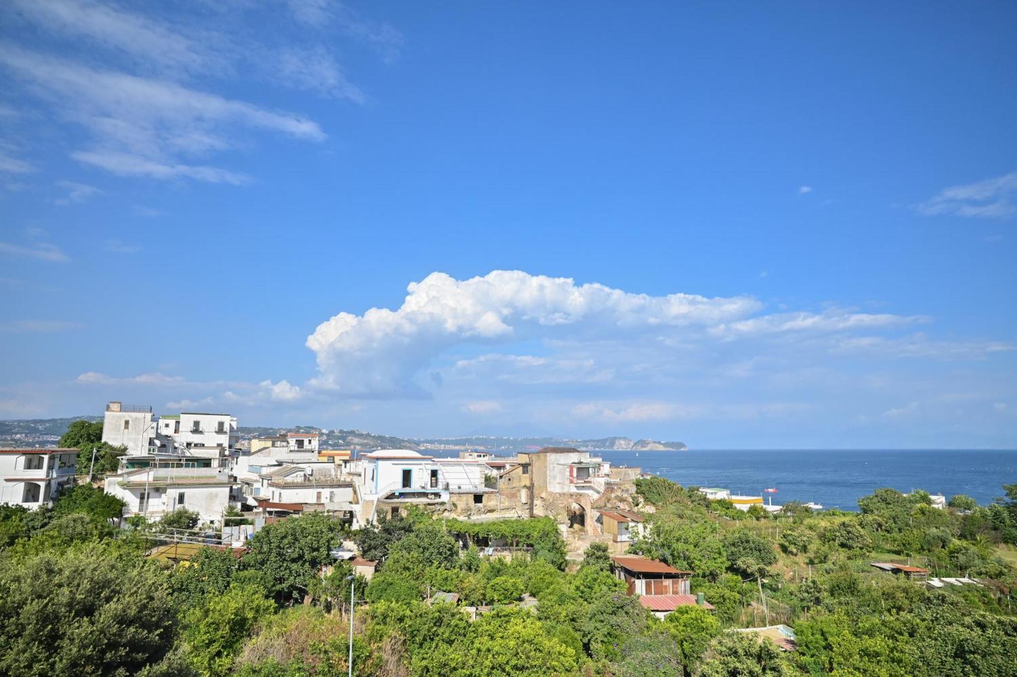 Frontemare Suites Bacoli Exterior photo
