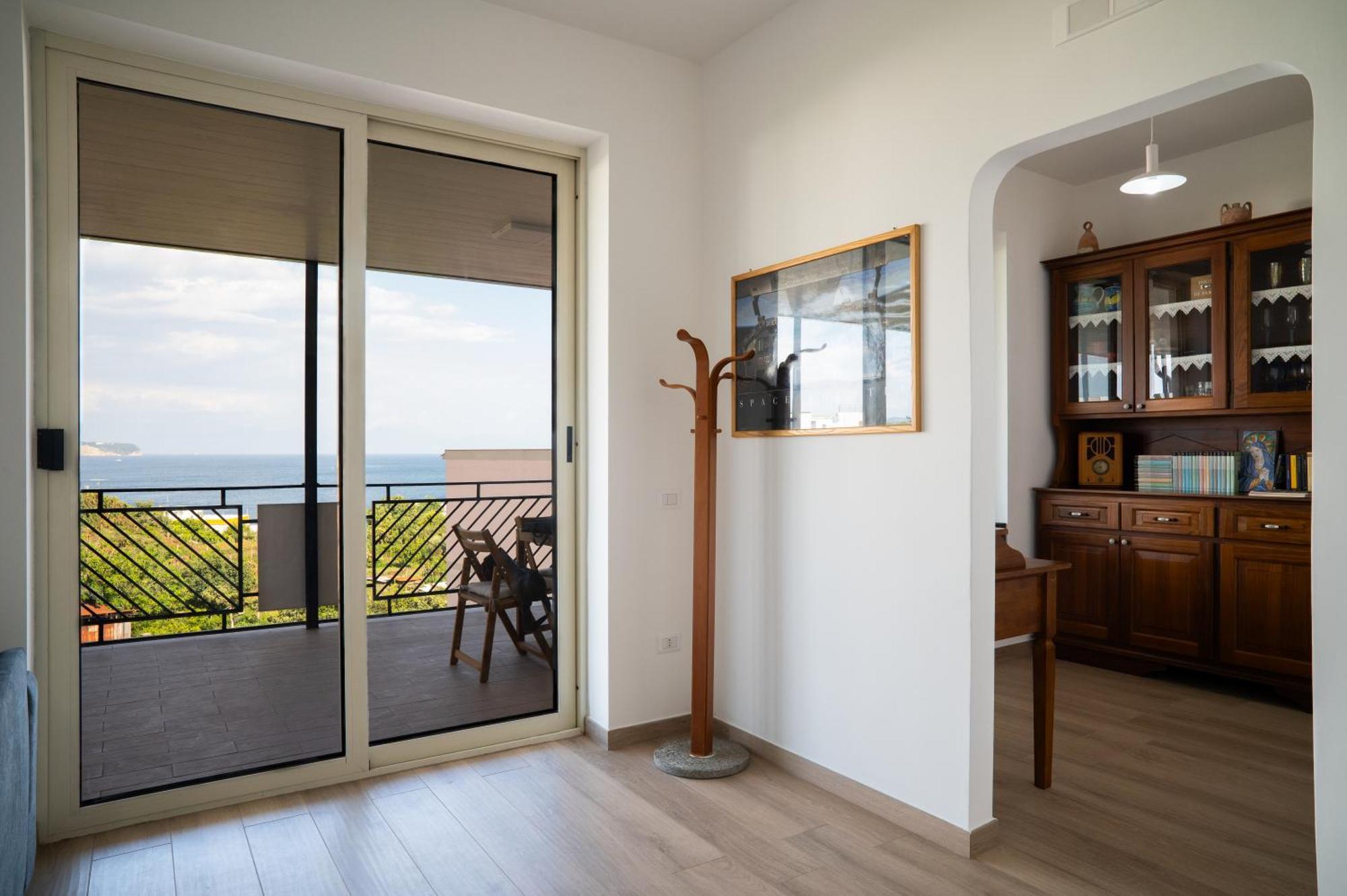 Frontemare Suites Bacoli Exterior photo